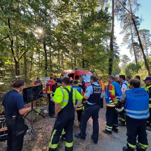 2022_20220809_EINSATZ_BRANK-Waldbrandgross_02