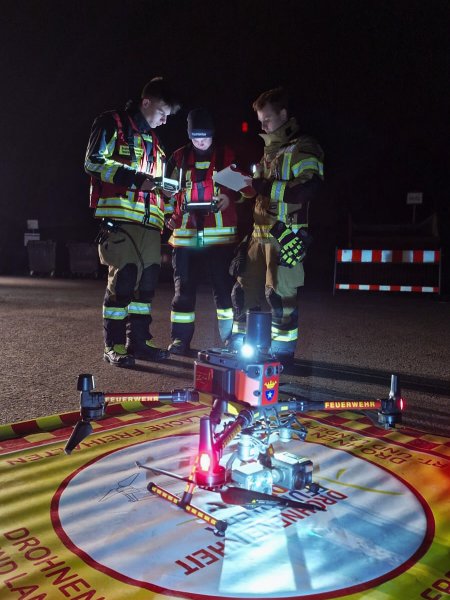 20251110_DROHNE_UEB1